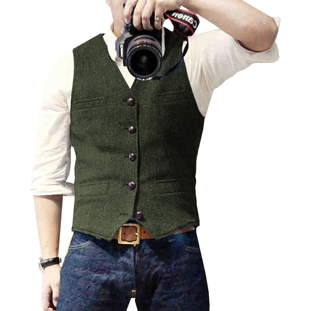 Modern men's wool blend vest, a versatile gilet for both formal business and stylish casual weekend wear.