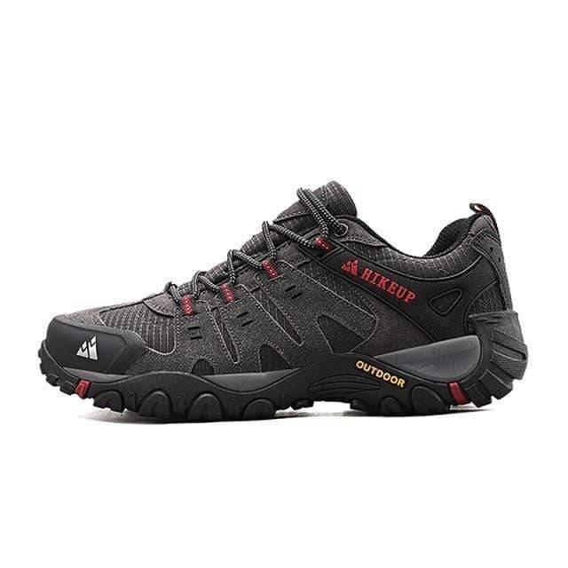 High-performance men's suede tactical sneakers designed for outdoor training