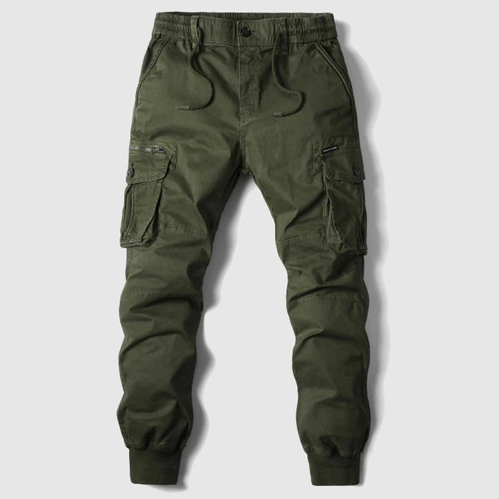 Modern men's tactical cargo joggers, comfortable and fashionable for urban and outdoor exploration.