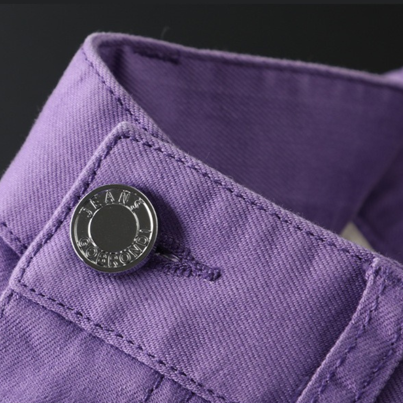 Tailored cotton dress pants for men, an elegant choice for formal and semi-formal occasions.