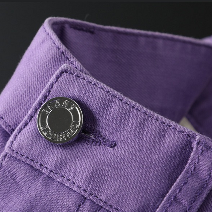 Tailored cotton dress pants for men, an elegant choice for formal and semi-formal occasions.