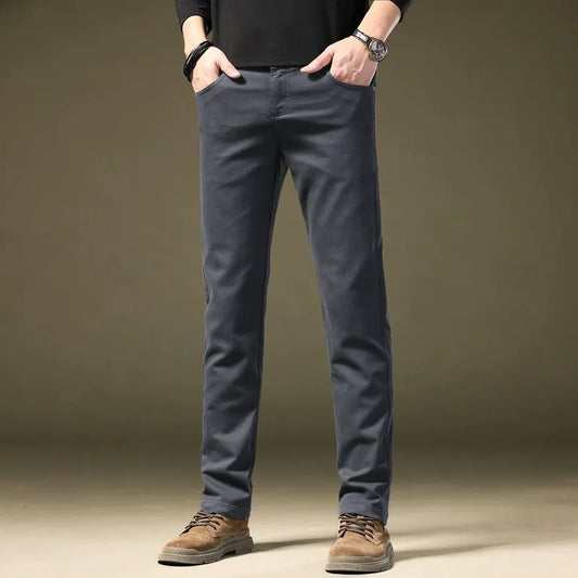 Men's tailored cotton trousers for refined style. Smart casual modern fit men's pants.