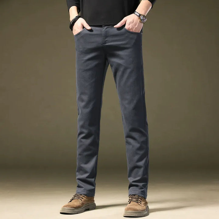 Men's tailored cotton trousers for refined style. Smart casual modern fit men's pants.