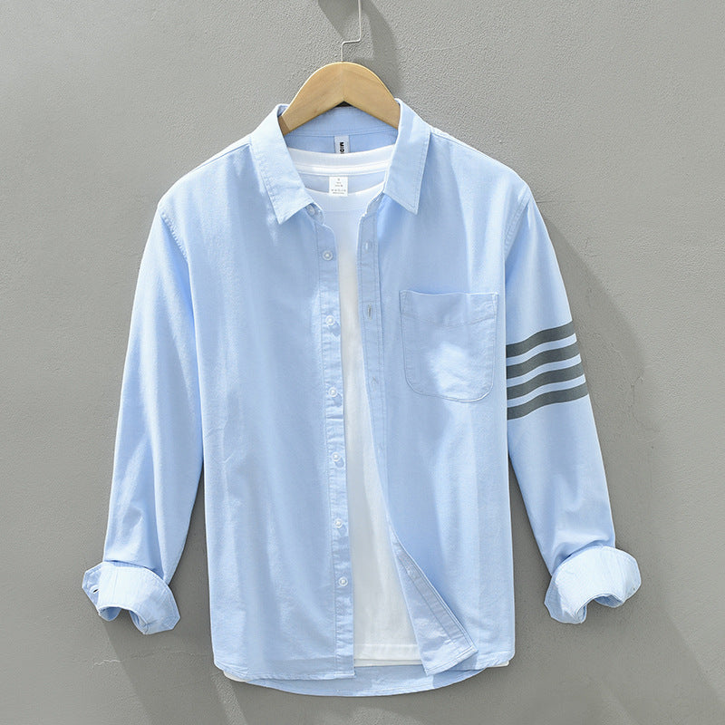 Comfortable & versatile men's tailored lightweight casual shirt, ideal for stylish everyday fashion.