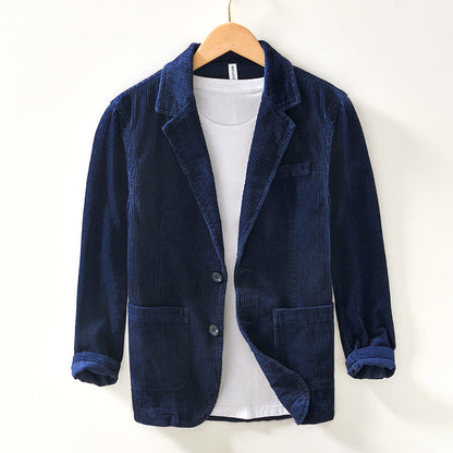 Men's textured casual blazer jacket, a versatile layering piece for smart casual fall style.
