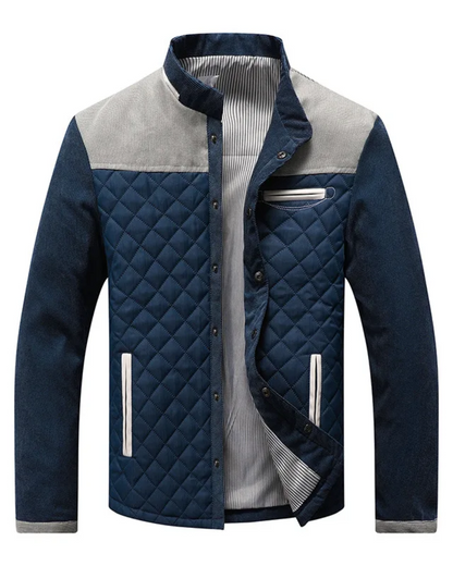 Durable men's fall/spring jacket for everyday comfort, featuring a classic design & easy-care fabric.