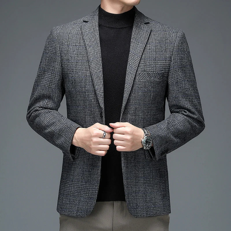 Stylish men's business casual blazer. Offers comfort for professional attire, work, and formal events. Men's fashion.