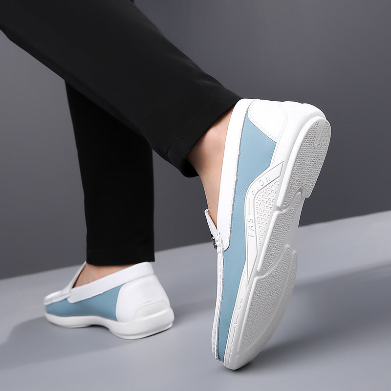 Elegant men's two-tone loafers, perfect for dressy or casual looks, ultimate comfort.