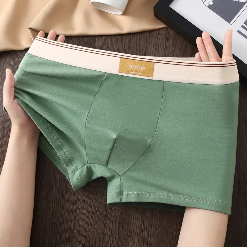 Men's ultimate no-roll boxer briefs, 3-pack for daily wear. Mid-rise, comfortable men's underwear.