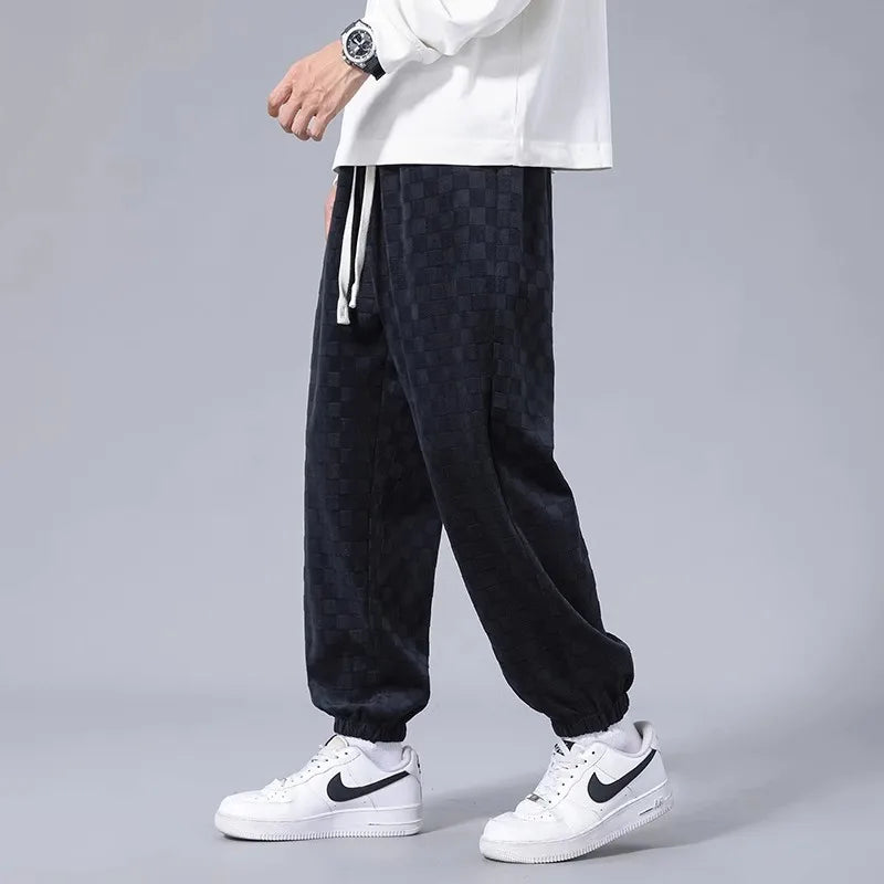Men's gray relaxed fit sweatpants, designed for ultimate softness, casual versatility, and maximum comfort.