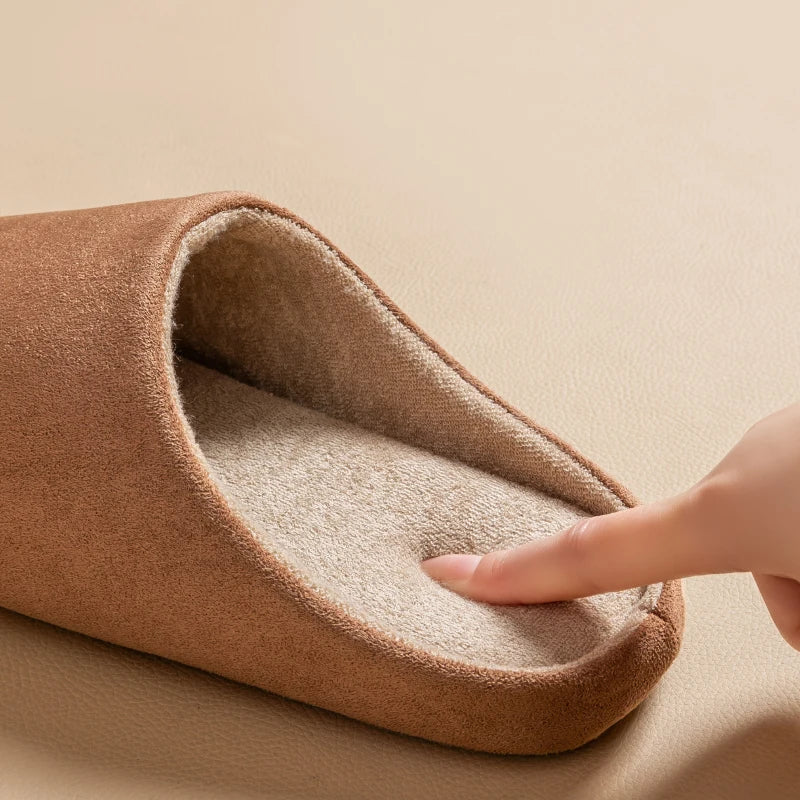 Comfortable men's indoor loafers, ultra-soft house shoes for men's relaxation and lounge wear.