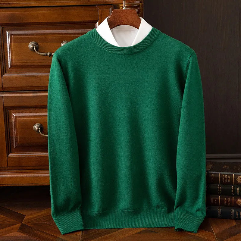 Everyday men's soft crewneck jumper, providing supreme comfort and a timeless, versatile style.