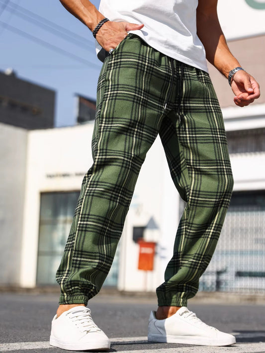 Men's ultra-soft plaid joggers, perfect for street style and comfortable lounge wear.