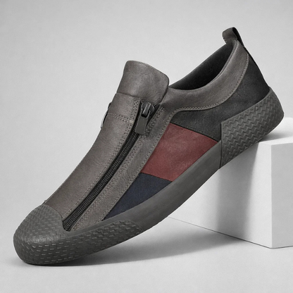 Men's street style sneakers with cushioned insoles, a fashionable color block, and convenient zipper.
