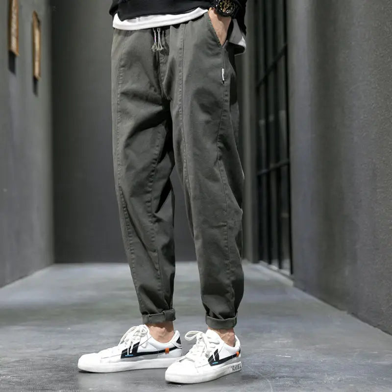 Comfortable men's tapered joggers with drawstring, perfect for athletic wear, activewear, or casual pants.