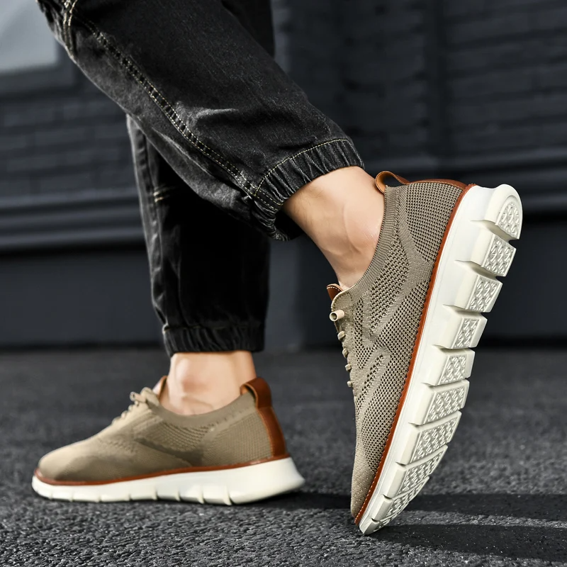 UrbanFlex men's casual shoes, featuring a lightweight design & memory foam comfort.