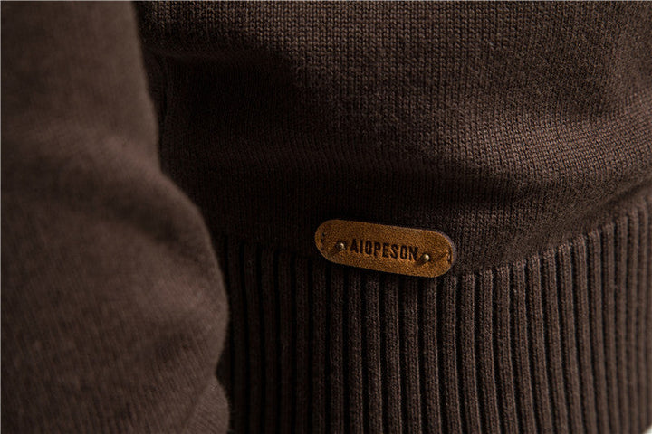 Versatile men's colorblock full-zip cardigan sweater. Verona design for stylish casual outerwear.