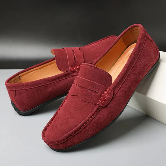 Men's Verona loafers, stylish slip-on shoes for versatile casual and formal wear.