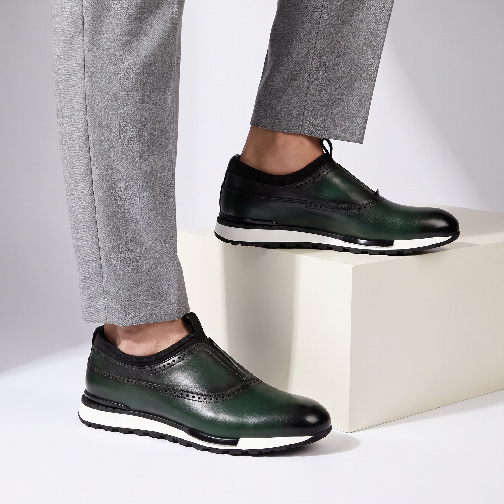 Classic black men's slip-on dress shoes, round toe loafers for comfortable work, versatile style, and everyday wear.