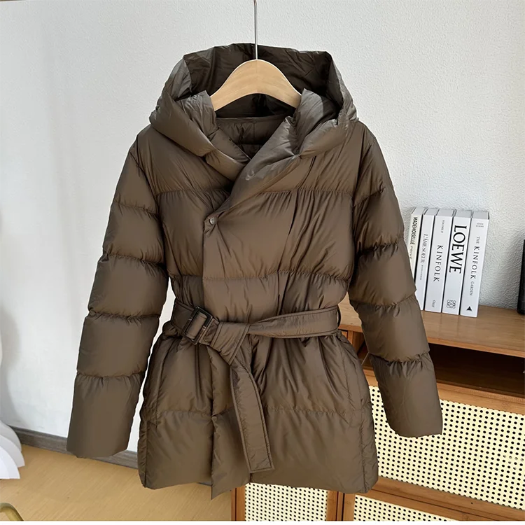 Brown men's hooded jacket with zipper detail. Versatile casual outerwear for daily wear.