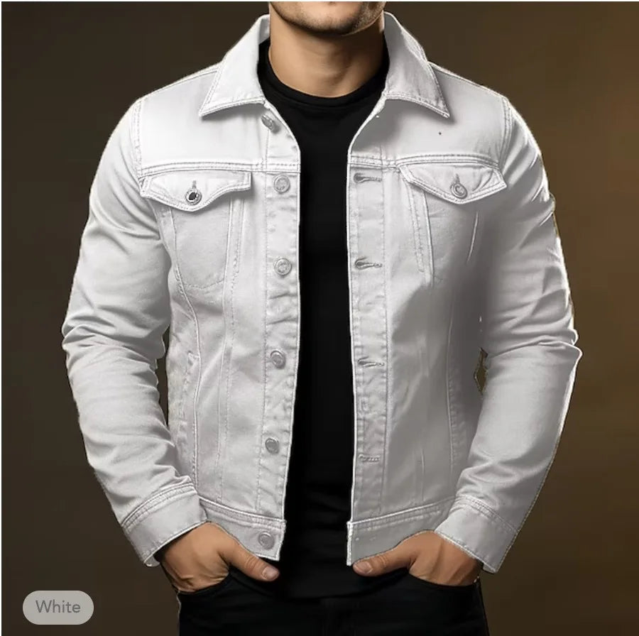 Close-up of a men's button-front casual jacket, highlighting its classic design for versatile everyday wear.