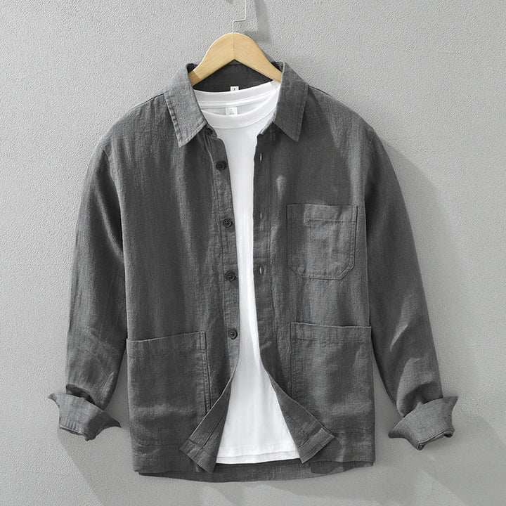 Versatile men's button-up shacket, excellent for layering, a relaxed casual jacket for any occasion.