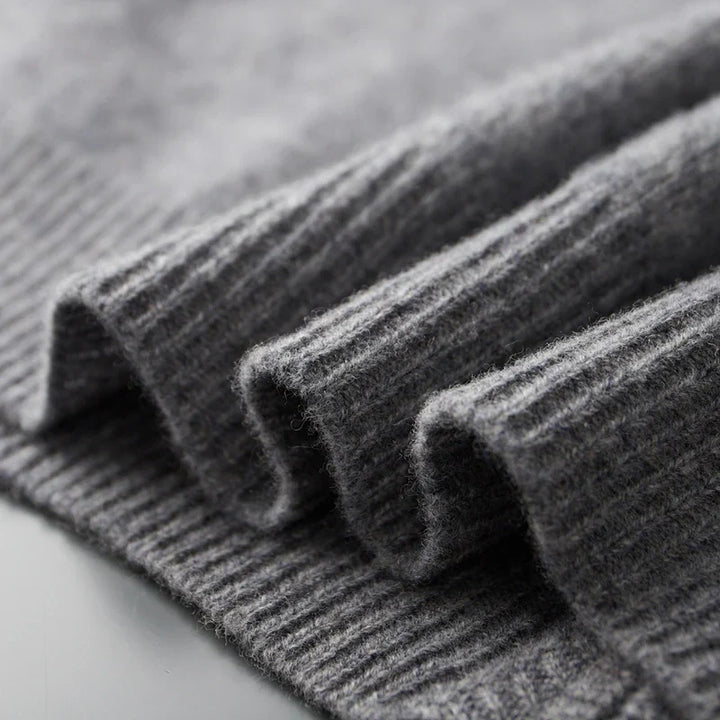 Men's comfortable full-zip cardigan jacket for versatile everyday and fall fashion. Perfect for layering.