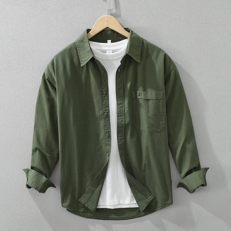Men's versatile long-sleeve casual shirt, perfect for everyday comfort and style.