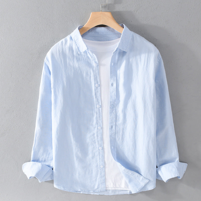 Men's classic long-sleeve everyday shirt. Stylish and comfortable apparel, perfect for versatile casual or formal use.