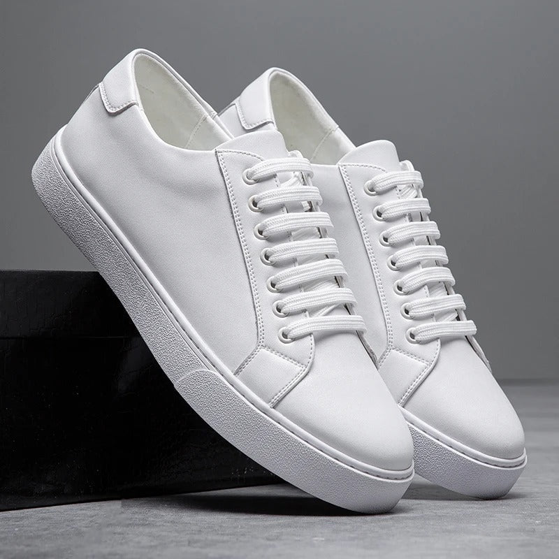 Men's street style low-top sneakers, offering a polished look for versatile casual & smart casual outfits.
