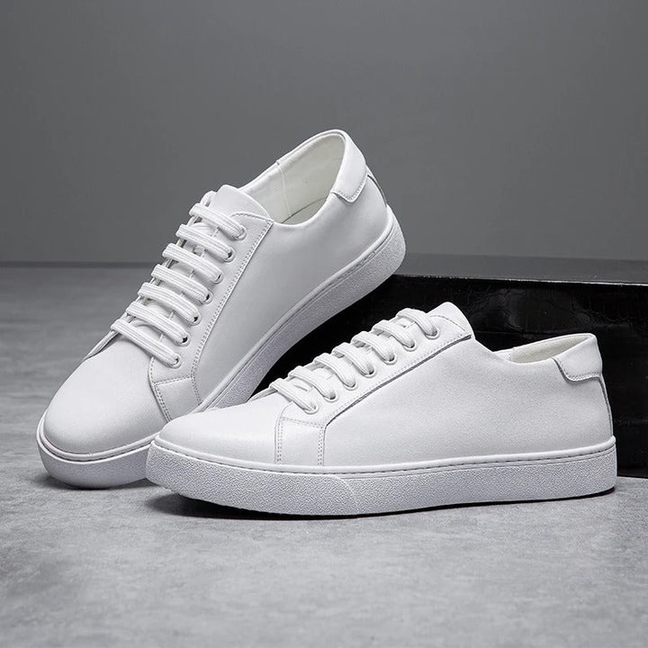 Versatile men's dress sneakers; low-top design suitable for smart casual & everyday minimalist footwear.