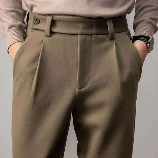 Men's versatile pleated dress trousers in classic black. Wrinkle-resistant & comfortable stretch pants for men.