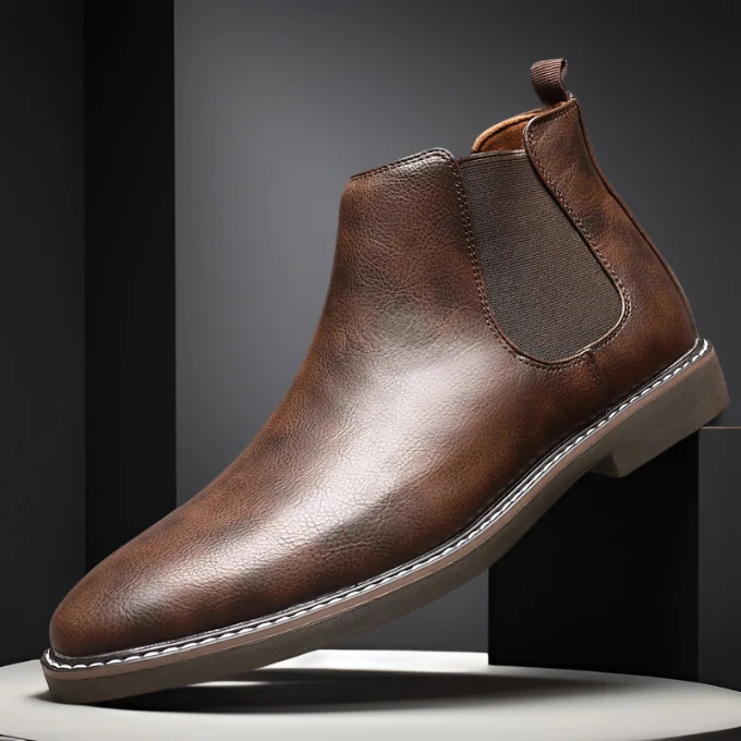 Stylish men's slip-on Chelsea ankle boots for everyday fashion and urban style.