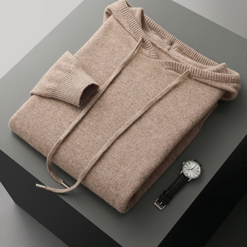 Soft men's Vienna comfort hoodie, cozy & warm for ultimate relaxation and casual style.