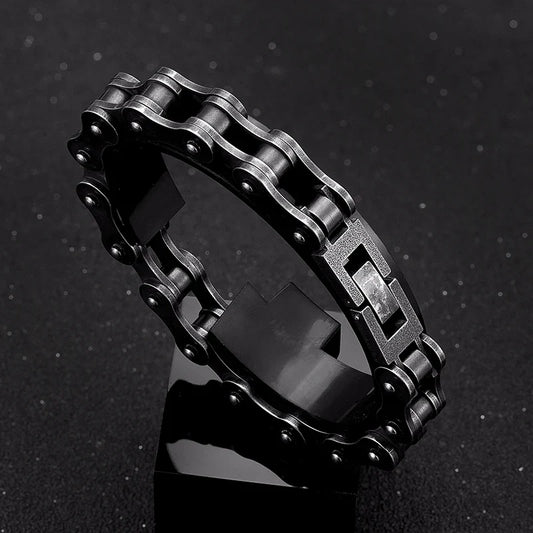Men's vintage black stainless steel chain bracelet. Rugged link design, perfect for biker & punk fashion.