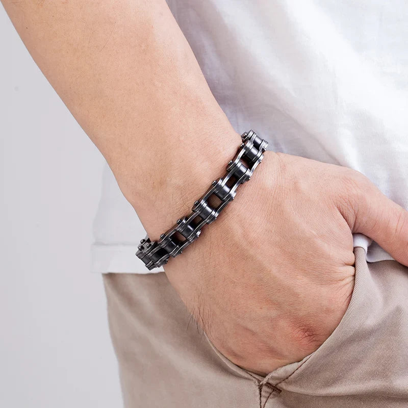 Durable men's black stainless steel link bracelet. Vintage style chain, adjustable for a perfect fit, biker jewelry.