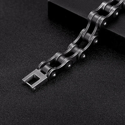 Men's vintage black stainless steel chain bracelet. Rugged, durable link design, versatile for punk & biker fashion.