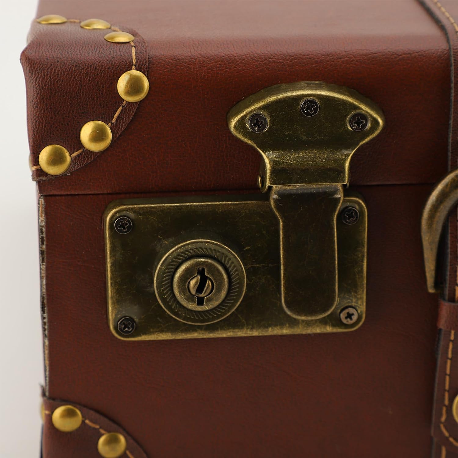 Vintage men's heritage brown leather carry-on case, ideal for overnight travel. Compact and secure.