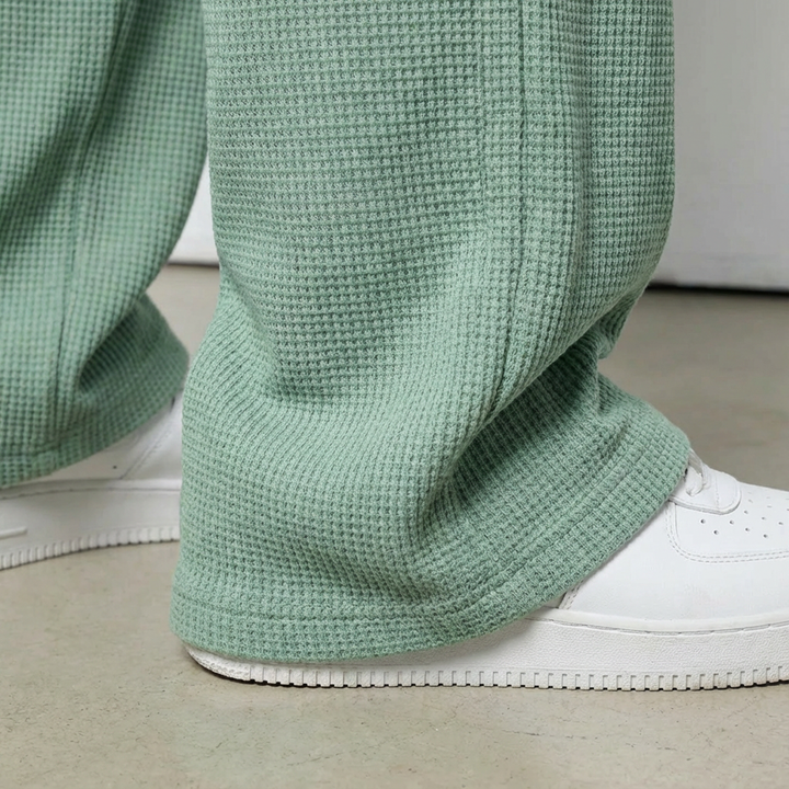 Men's casual waffle knit pants, relaxed fit drawstring trousers for everyday comfort wear.