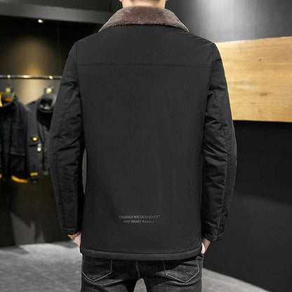 Fashionable men's padded winter jacket, a durable windbreaker parka with a cozy fur collar.