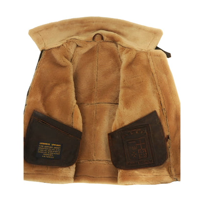 Warm men's pilot coat, classic aviator winter jacket. Stylish outerwear for men's everyday fashion, comfortable and versatile.