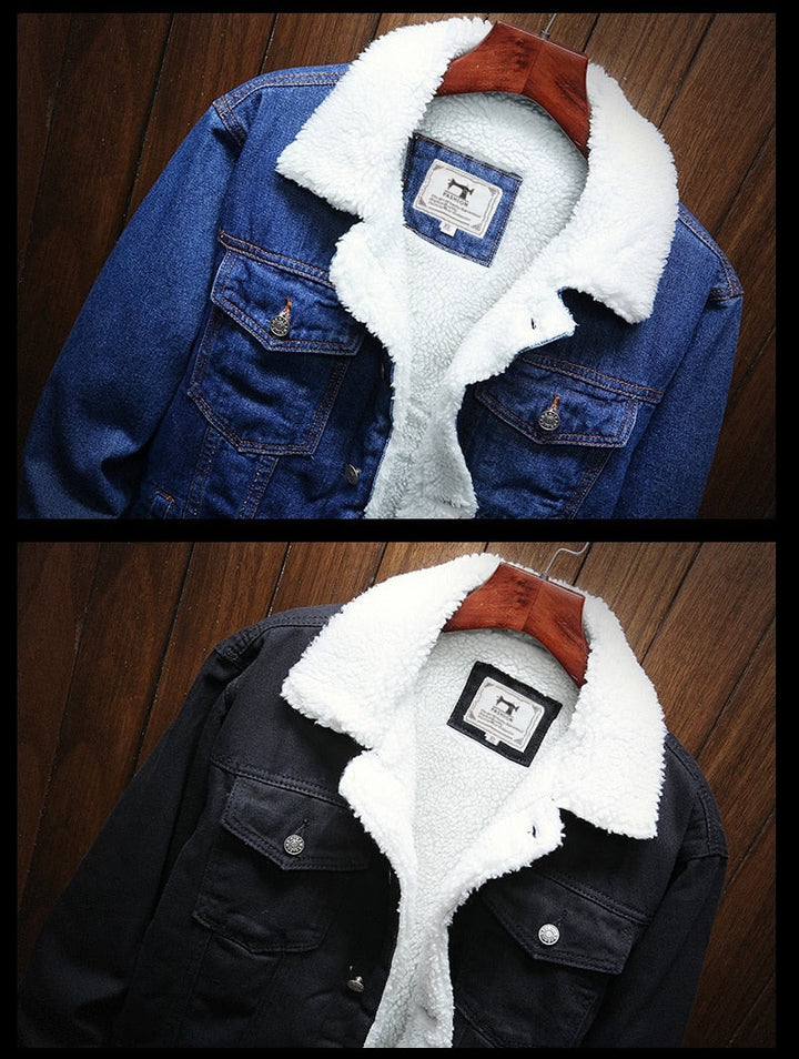 Classic men's retro denim jacket, fleece-lined for superior warmth. Button-front, durable casual wear.