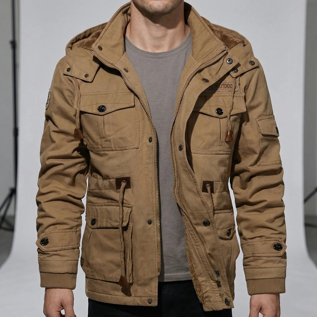 Stylish men's water-resistant parka, ideal for everyday wear. Casual windproof outerwear for multi-season use.