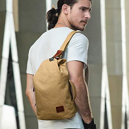 Men's water-resistant anti-theft crossbody bag, ideal secure everyday carry for urban commuters.