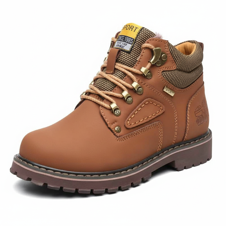 Warm men's waterproof winter shoes for all-weather protection & comfort in autumn & winter.