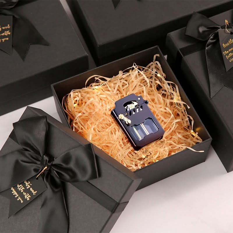 Unique gear mechanism metal lighter, a reliable and stylish men's accessory for daily use.