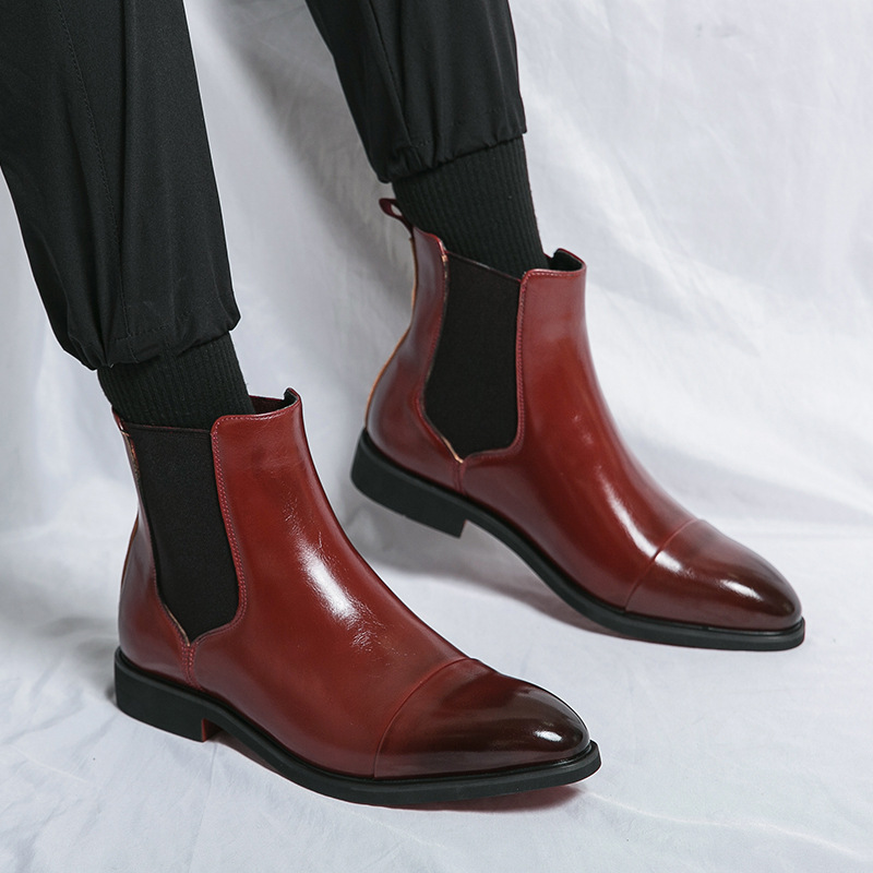 Slip-on men's brown Chelsea ankle boots, comfortable & stylish for daily wear.
