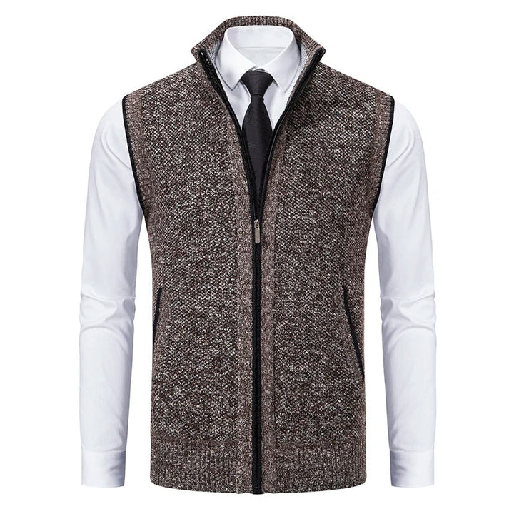 Classic men's wool blend vest, full-zip closure, features a chic plaid lining for versatility.