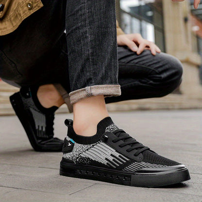 Back view of Zephyr men's lightweight comfort sneakers, ideal for daily, casual and urban wear.