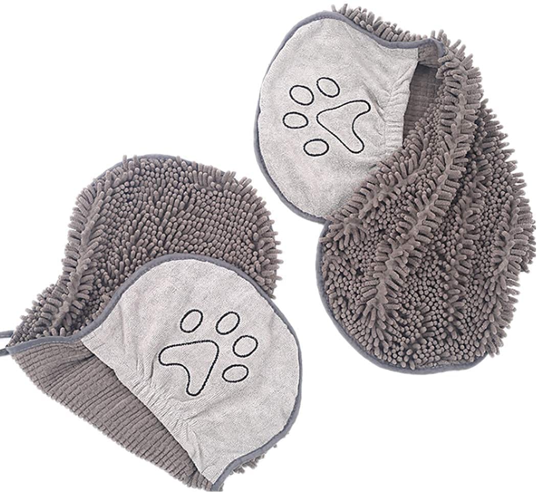 Soft & absorbent microfiber dog towel. Essential for quick drying after pet baths.